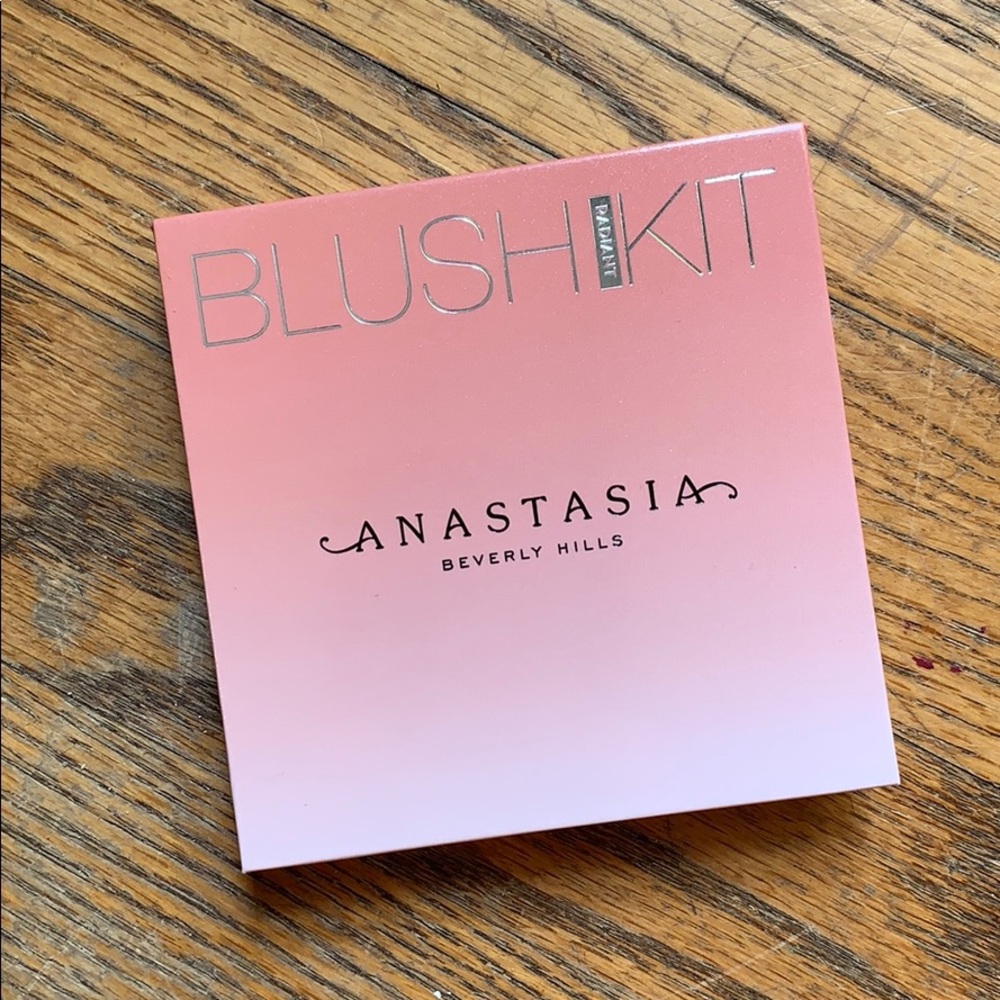 Anastasia Blush Kit